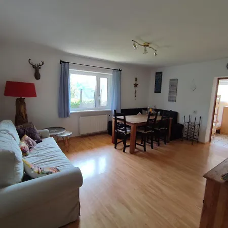 Apartment Haus Alpenhahn *