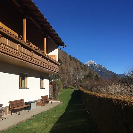 Haus Alpenhahn *
