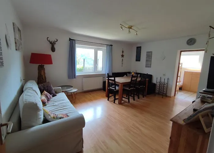 Appartement Haus Alpenhahn *