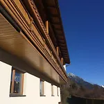 Haus Alpenhahn 아파트 웬스