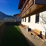 Haus Alpenhahn * 웬스